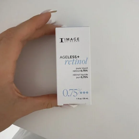 IMAGE Skincare AGELESS+ Retinol Serum 0.75% - Picture 3 of 5